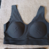 Soutien-gorge brassière invisible carbone