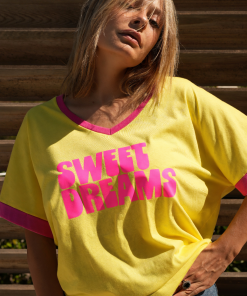 Tee-shirt jaune et rose sweat Dreams Tara