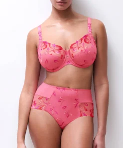 Soutien-gorge dentelle emboitant rose